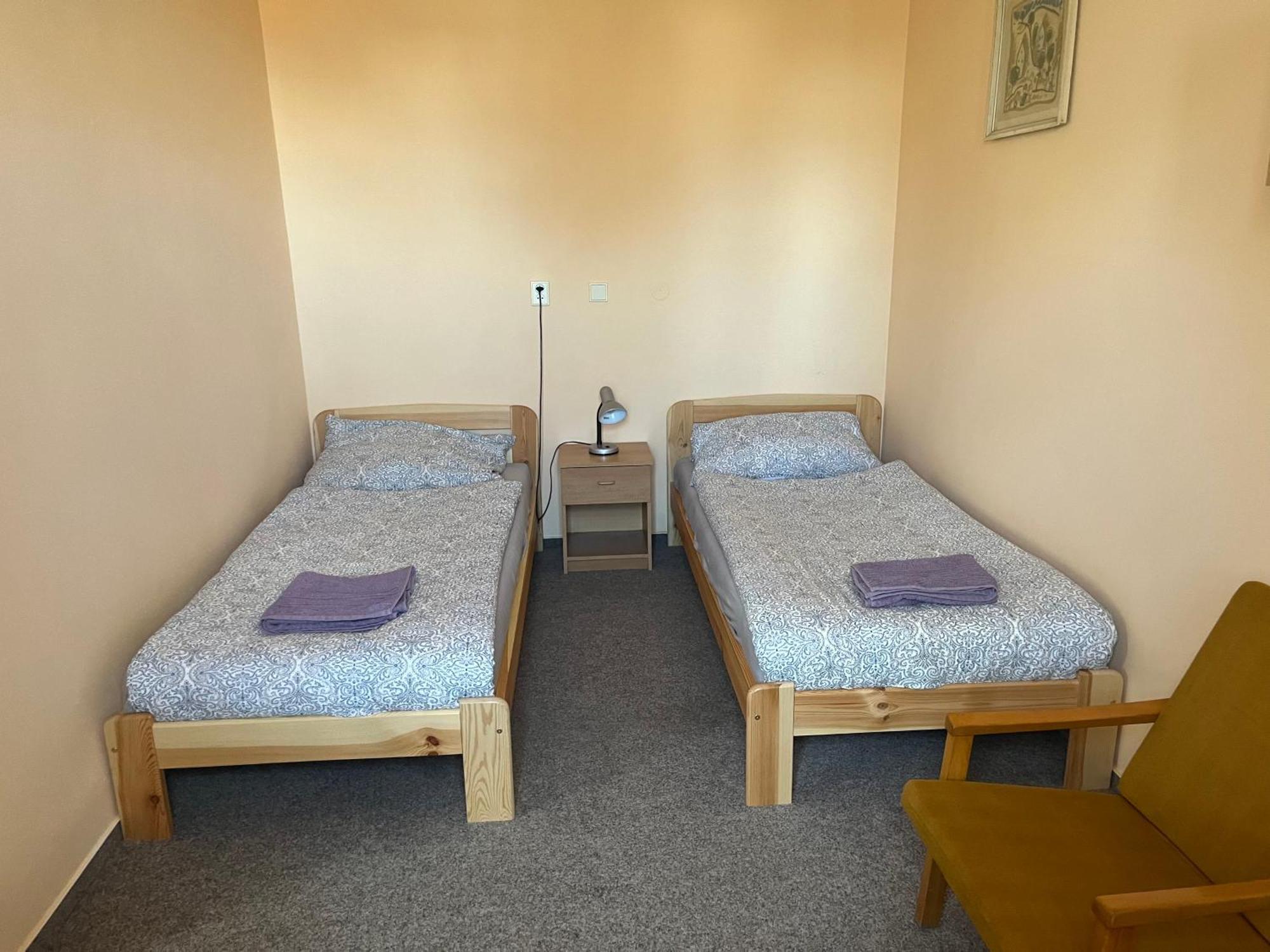 Apartmanovy Dum Obecna Skola Svetlik Екстериор снимка